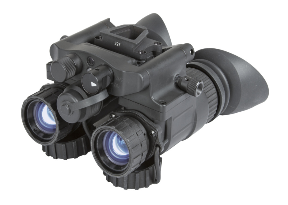 Aduanas compra equipos de visión nocturna binocular Minimus Bino 50 de NVLS